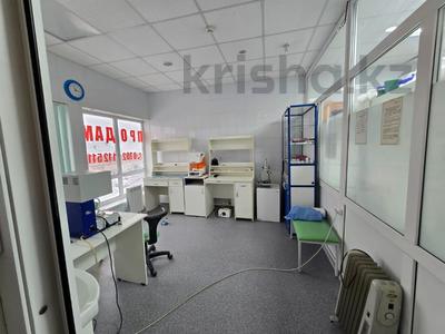 Свободное назначение, офисы, магазины и бутики, склады, общепит, салоны красоты, сельское хозяйство, бани, гостиницы и зоны отдыха, медцентры и аптеки, образование, развлечения · 199.4 м² за 75.6 млн 〒 в Петропавловске