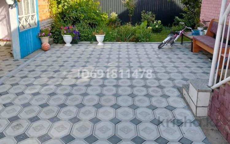 Отдельный дом · 4 комнаты · 100 м² · 10 сот., Карбышева — Напротив кафе "Дубай" (район парка "Самал") за 27.5 млн 〒 в Усть-Каменогорске — фото 47