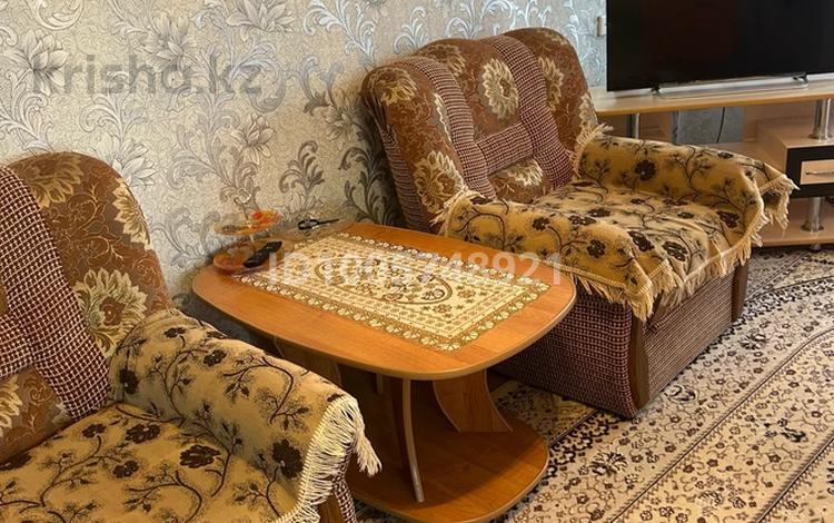 4-комнатная квартира · 64 м² · 5/5 этаж, 3 19 за 200 000 〒 в Лисаковске — фото 2