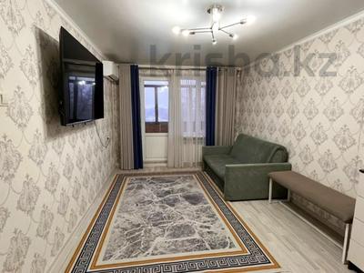 2-комнатная квартира · 43 м² · 4/4 этаж, 2 мкр за 13 млн 〒 в Талдыкоргане