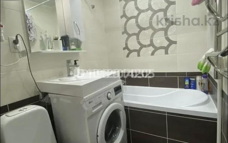 3-бөлмелі пәтер · 58 м² · 4/5 қабат, Карла Маркса 14, бағасы: 9.5 млн ₸ в Шахтинске — фото 2
