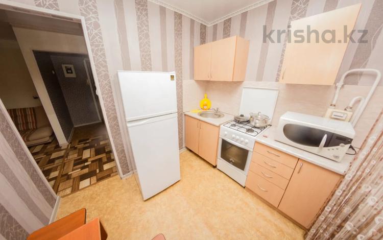 2-комнатная квартира, 44 м², 4/5 этаж помесячно, Интернациональная 57 за 150 000 〒 в Петропавловске — фото 8
