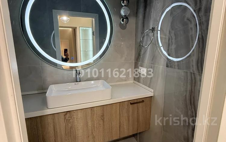2-комнатная квартира · 85 м² · 6/18 этаж, Просп. Аль-Фараби 103блок2 за 800 000 ₸ в Алматы, Бостандыкский р-н — фото 2