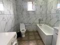 Отдельный дом · 5 комнат · 160 м² · 6 сот., Н.Абдирова 70 — Янверцева-Абдирова за 35 млн ₸ в Уральске — фото 7