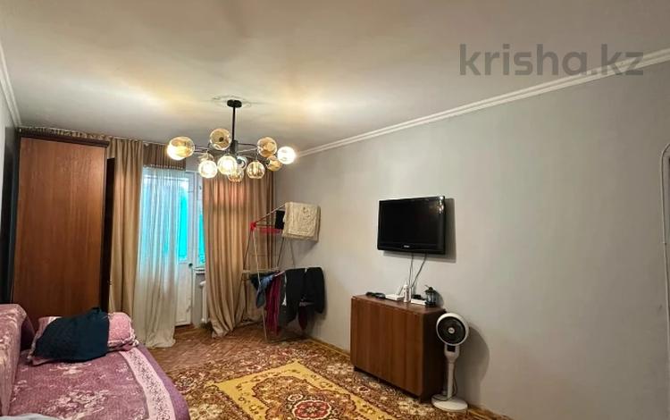 2-бөлмелі пәтер · 42 м² · 4/4 қабат, мкр №3 — СРОЧНАЯ ПРОДАЖА, бағасы: 24 млн ₸ в Алматы, Ауэзовский р-н — фото 2
