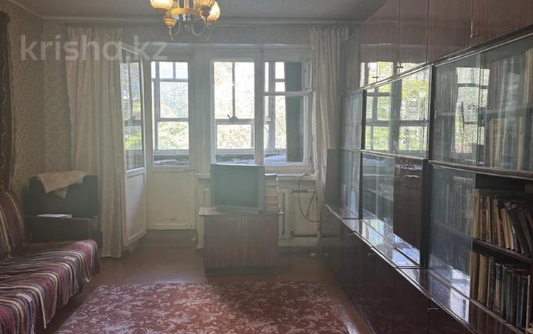 3-комнатная квартира · 60 м² · 2/5 этаж, Конституции 53 за 25.4 млн ₸ в Петропавловске — фото 2