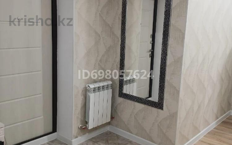 2-бөлмелі пәтер · 77 м² · 4/5 қабат, Алтын орда ш/а., Батыс 2 — Мустафа шокая, бағасы: 220 000 ₸ в Актобе, мкр. Алтын орда — фото 2