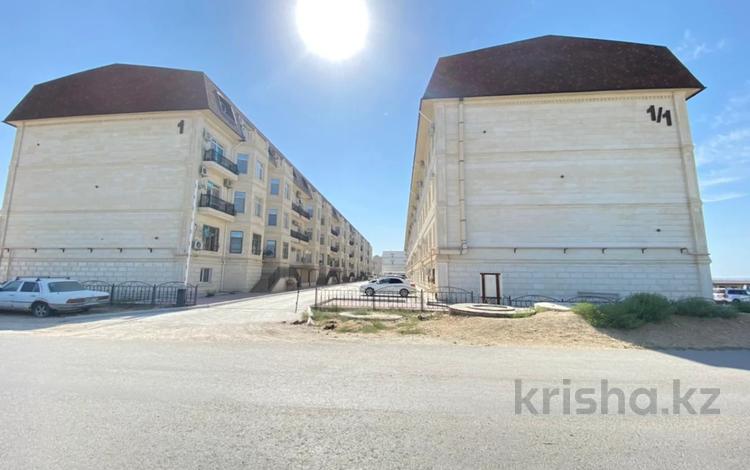 2-бөлмелі пәтер · 77 м² · 2/4 қабат, Акмаржан 1, бағасы: 180 000 ₸ в Актау, мкр Приморский — фото 2