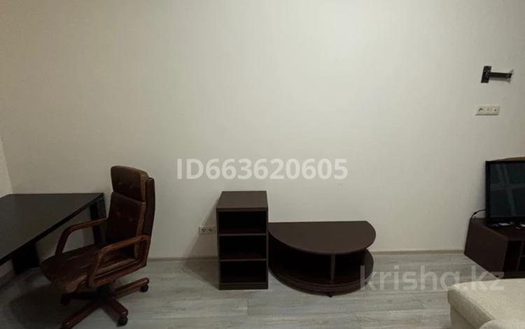 1-бөлмелі пәтер · 40 м² · 3/10 қабат, Нарикбаева 22 — Коргалжинское шоссе, бағасы: 250 000 ₸ в Астане — фото 35
