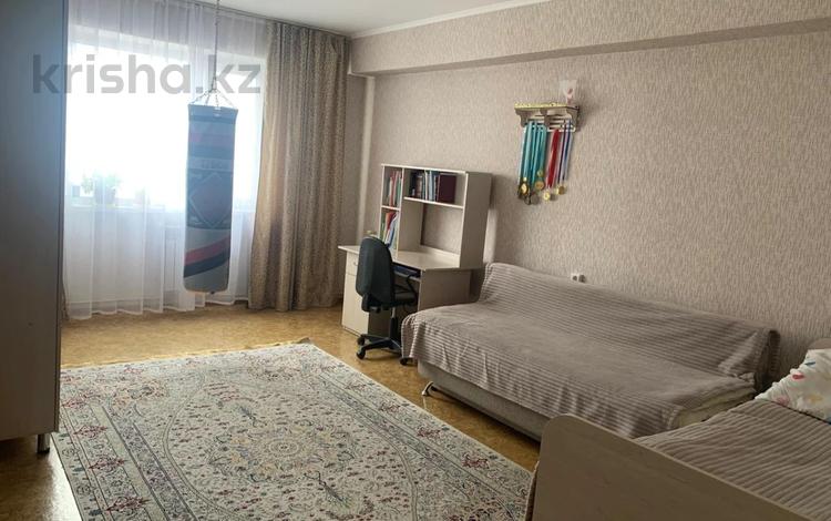 3-комнатная квартира, 92.2 м², 2/9 этаж, Есенберлина 2/2 за 33.8 млн 〒 в Усть-Каменогорске — фото 8