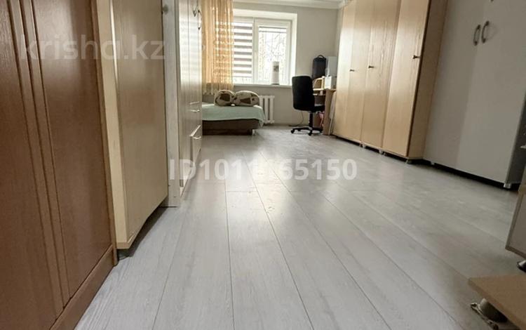 2-бөлмелі пәтер · 40.5 м² · 2/4 қабат, мкр Коктем-2, Тимирязева 75 — Ауэзова, бағасы: 35 млн ₸ в Алматы, Бостандыкский р-н — фото 12