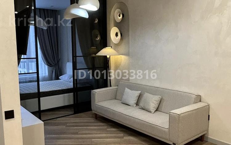 1-комнатная квартира · 45 м², мкр Юго-Восток, Республики 23, 23/2 за 300 000 ₸ в Караганде, Казыбек би р-н — фото 2