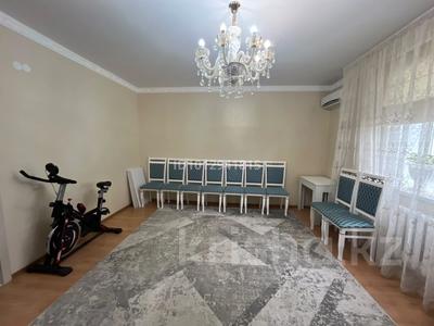 2-комнатная квартира · 62 м² · 2/5 этаж, мкр Кадыра Мырза-Али 7 за 30 млн ₸ в Уральске