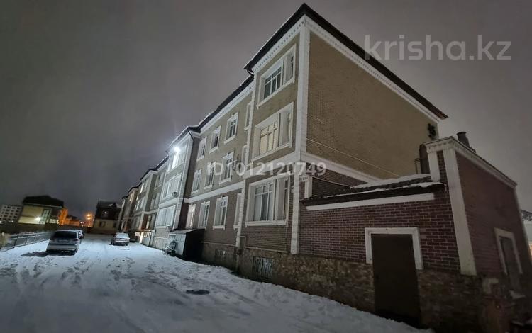 3-бөлмелі пәтер · 115 м² · 1/3 қабат, 24-й мкр 45, бағасы: 17 млн ₸ в Актау — фото 2