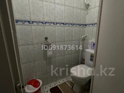 1-комнатная квартира · 42 м² · 3/5 этаж, мкр Айнабулак-3 за 160 000 ₸ в Алматы, Жетысуский р-н