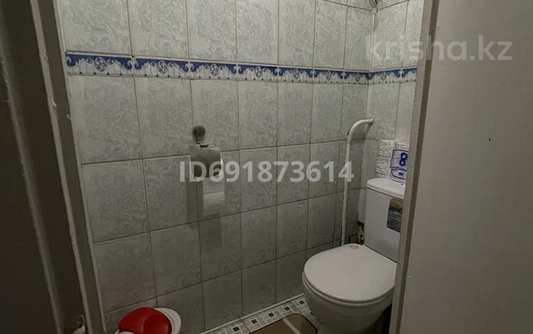 1-комнатная квартира · 42 м² · 3/5 этаж, мкр Айнабулак-3 за 160 000 ₸ в Алматы, Жетысуский р-н — фото 10