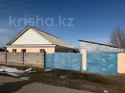 Жеке үй · 4 бөлме · 106.5 м² · 10 сот., Жарык, бағасы: 35 млн 〒 в Талдыкоргане