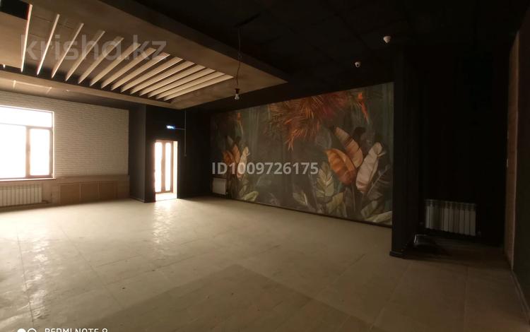 Кафе, стоматология · 400 м² за 55 млн ₸ в Актау, 19-й мкр — фото 2