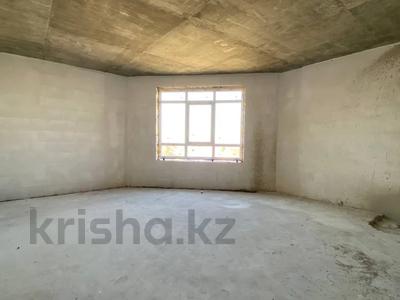 2-бөлмелі пәтер · 96.3 м² · 9/9 қабат, Курмангазы 8/2, бағасы: ~ 36.6 млн ₸ в Атырау
