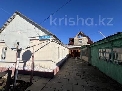Жеке үй · 7 бөлме · 200 м² · 10 жүзд., Байтерек 123, бағасы: 35 млн ₸ в Бауыржан Момышулы