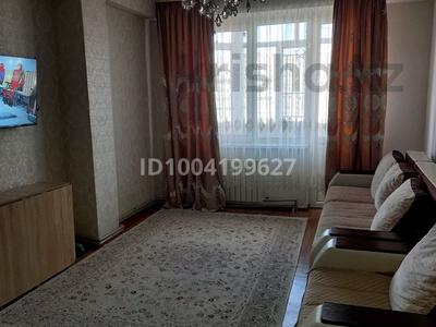 2-комнатная квартира · 63 м² · 5/10 этаж, Казбек би 5 за 30 млн 〒 в Усть-Каменогорске, Ульбинский