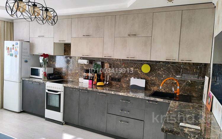 3-комнатная квартира · 65 м² · 3/5 этаж, мкр Михайловка , Крылова 38 — Крылова, Сакена за 35 млн 〒 в Караганде, Казыбек би р-н — фото 2