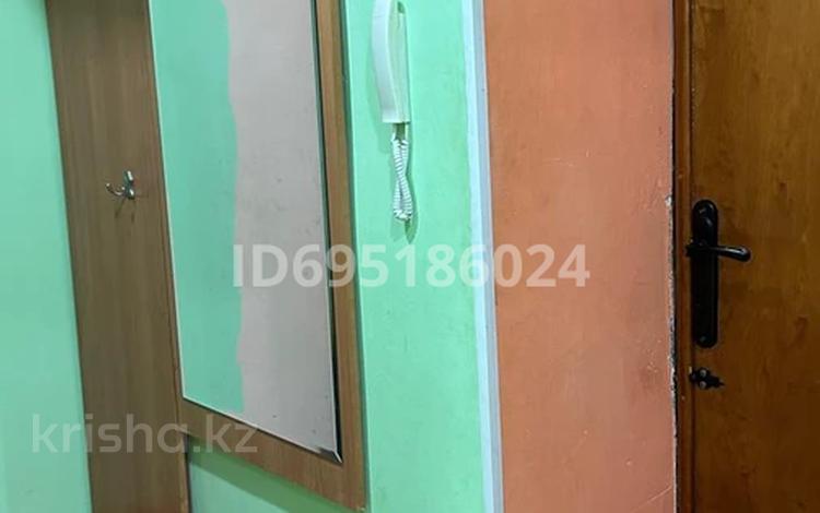 1-бөлмелі пәтер · 34.2 м² · 4/5 қабат, Строитель ш/а., бағасы: 120 000 ₸ в Уральске, мкр Строитель — фото 2