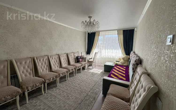 3-комнатная квартира, 60 м², 4/5 этаж, Сатпаева за 18.5 млн 〒 в Жезказгане — фото 2