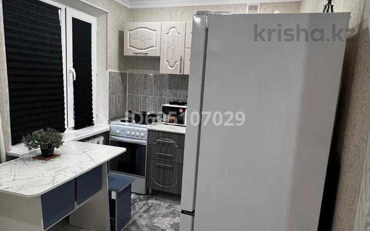 2-комнатная квартира · 47 м² · 3/5 этаж, Микрорайон Мухамеджанова 17 за 15 000 ₸ в Балхаше — фото 15