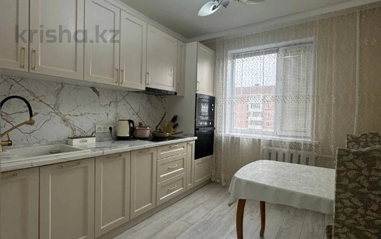4-комнатная квартира · 80.2 м² · 8/9 этаж, мкр Юго-Восток, Мкр Степной 3 8 за 31.9 млн ₸ в Караганде, Казыбек би р-н — фото 7