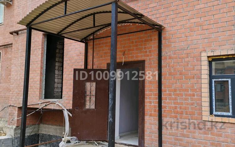 4-бөлмелі пәтер · 125 м² · 4/7 қабат, 17-й мкр, бағасы: 35 млн ₸ в Актау — фото 2