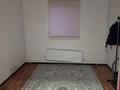 Отдельный дом · 2 комнаты · 70 м² · 10 сот., мкр Самал, Кожаберген жырау 25 за 200 000 ₸ в Атырау — фото 3