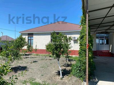 Жеке үй · 7 бөлме · 280 м² · 10 жүзд., мкр Коктем, Алмукан Бисембиев 10, бағасы: 50 млн ₸ в Атырау