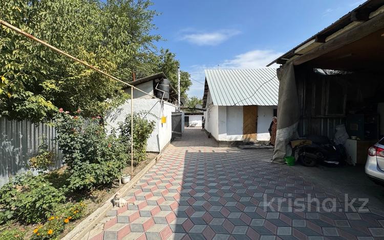 Отдельный дом · 2 комнаты · 66 м² · 9 сот., мкр Акбулак за 45 млн 〒 в Алматы, Ауэзовский р-н — фото 2