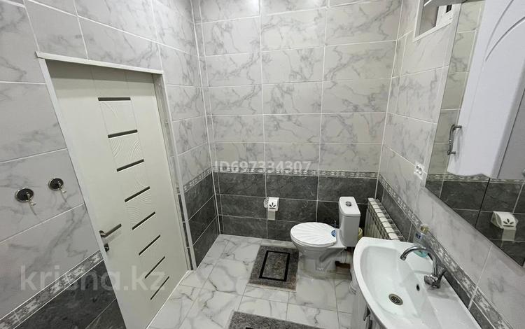 Отдельный дом · 4 комнаты · 168 м² · 10 сот., Республика 753 за 38 млн ₸ в Хромтау — фото 2