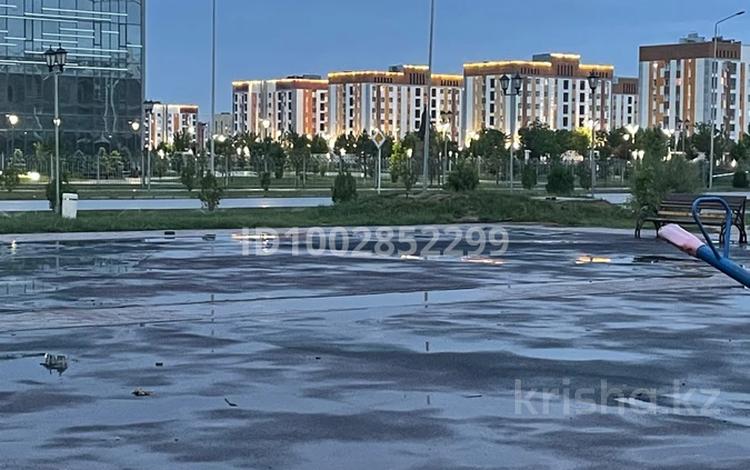 3-бөлмелі пәтер · 63 м² · 2/7 қабат, Есимхан — Возле муз айдыны стадион, бағасы: 22 млн ₸ в Туркестане — фото 2