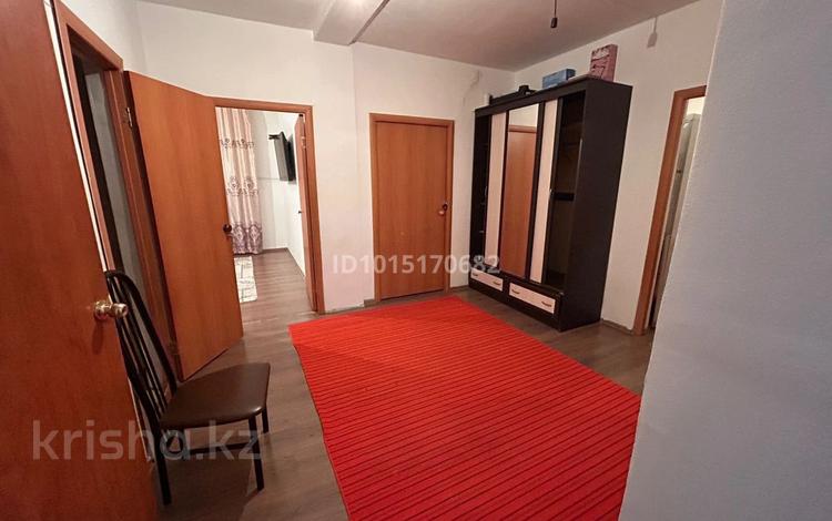 3-комнатная квартира · 81 м², мкр. Зачаганск пгт 77 за 40 000 ₸ в Уральске — фото 2