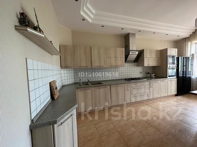 3-комнатная квартира · 124.8 м² · 3/7 этаж, Пр Назарбаева 233 за 65 млн ₸ в Уральске