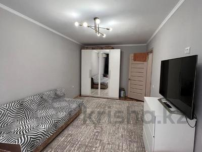 Продажа квартир в Костанайской обл.: 1-комнатная квартира · 35 м² · 3/6 этаж, Абая за 11.8 млн 〒 1-комнатная квартира · 35 м² · 3/6 этаж, Абая за 11.8 млн 〒 в Костанае