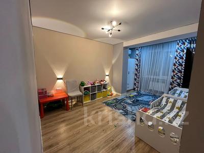 4-комнатная квартира · 112 м² · 4/5 этаж, мкр 20-й, 20-й микрорайон — Саина за 70 млн 〒 в Алматы, Алатауский р-н