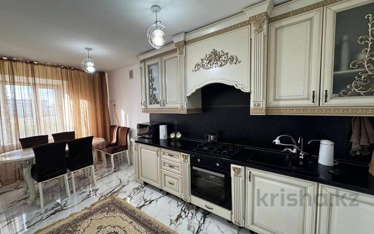 4-бөлмелі пәтер · 80 м² · 5/5 қабат, мкр Центральный, Сатпаева 36, бағасы: 31 млн ₸ в Атырау — фото 12