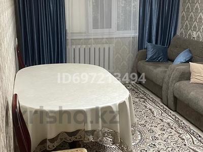 3-бөлмелі пәтер · 62 м² · 2/5 қабат, Майкудук, 15ймикрорайон 16, бағасы: 15 млн ₸ в Караганде, Алихана Бокейханова р-н