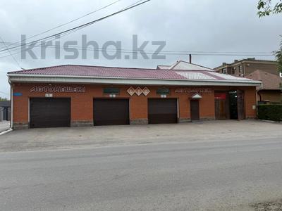 Свободное назначение, азс, автосервисы и автомойки · 700 м² за 190 млн ₸ в Караганде, Казыбек би р-н
