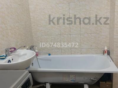 Пәтерлер в Атырауской обл.: 3-бөлмелі пәтер · 90 м² · 4/9 қабат, мкр Нурсая, бағасы: 200 000 〒 3-бөлмелі пәтер · 90 м² · 4/9 қабат, мкр Нурсая, бағасы: 200 000 〒 в Атырау