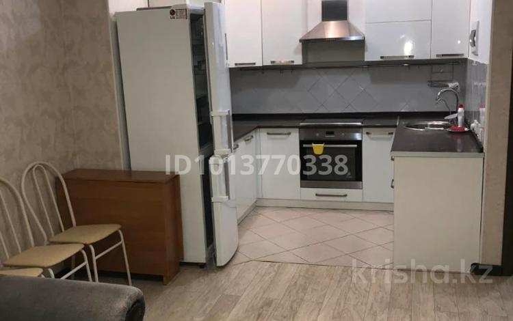 2-комнатная квартира · 60 м² · 10/17 этаж, Кенесары 52 за 33 млн ₸ в Астане, р-н Байконур — фото 12
