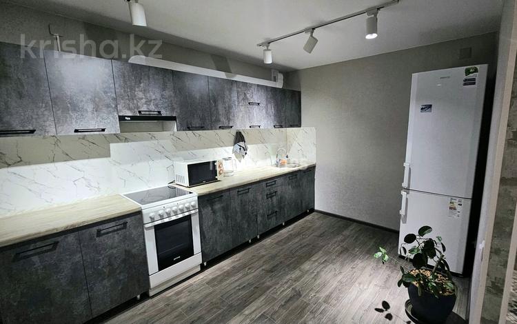 1-комнатная квартира · 40 м², 4 микрорайон за 11 000 ₸ в Риддере — фото 6