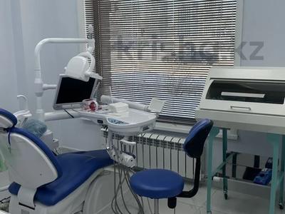 Медцентры и аптеки · 80 м² за 120 млн 〒 в Астане, Нура р-н