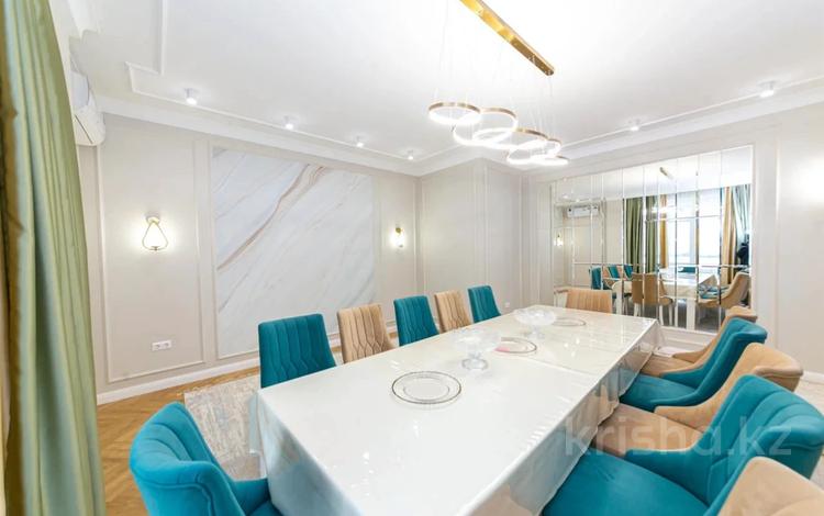 4-бөлмелі пәтер · 140 м² · 3/14 қабат, Кабанбай батыра 56А — Ботанического сада, бағасы: 140 млн 〒 в Астане, Есильский р-н — фото 31