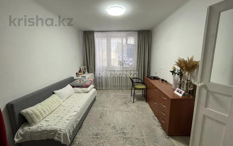 2-комнатная квартира, 38 м², 1/4 этаж, 2-я Вишневская за 23 млн 〒 в Алматы, Ауэзовский р-н — фото 2