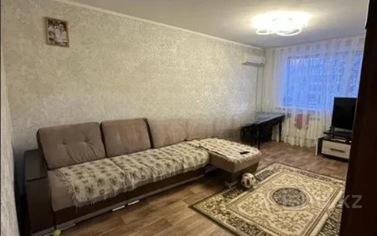 3-комнатная квартира · 64 м² · 2/9 этаж, Жумабаева за 30.6 млн ₸ в Петропавловске — фото 2